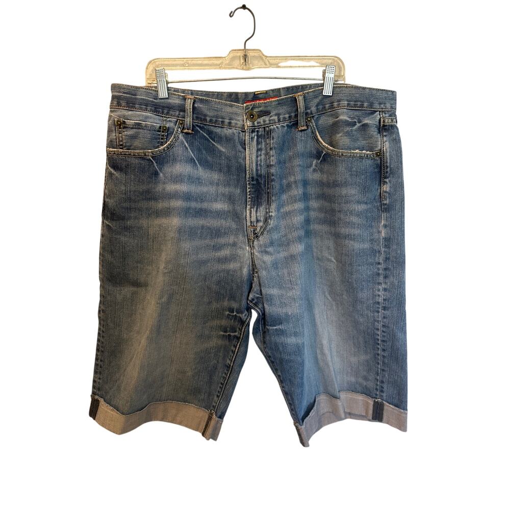 ⭐️ Men’s Ed Hardy  Cuffed Jean Shorts. Size 40  Y2K Streetwear